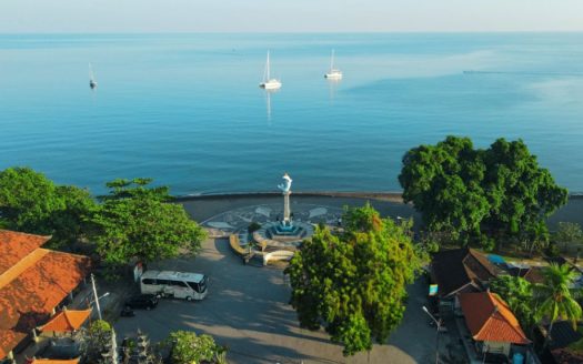 Lovina Bali Tourism