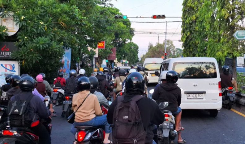 Bali Development Update Traffic
