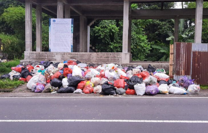 Bali's Growing Trash Issues